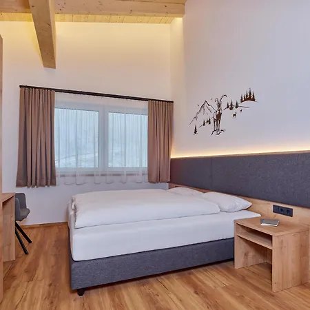 Bergliebe Apartment *